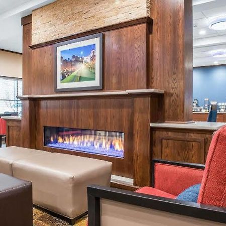 Comfort Inn & Suites 피츠버그 외부 사진