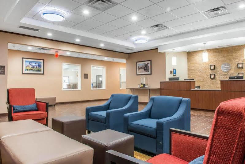 Comfort Inn & Suites 피츠버그 외부 사진